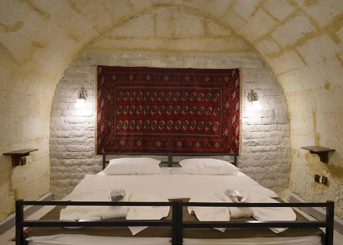View Cave Hotel