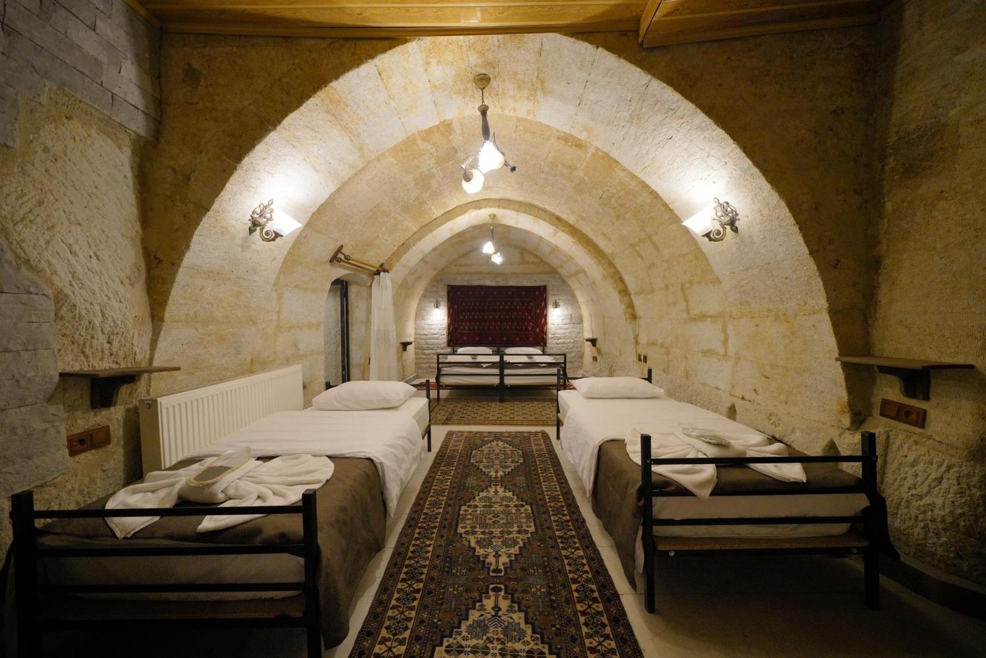 View Cave Hotel